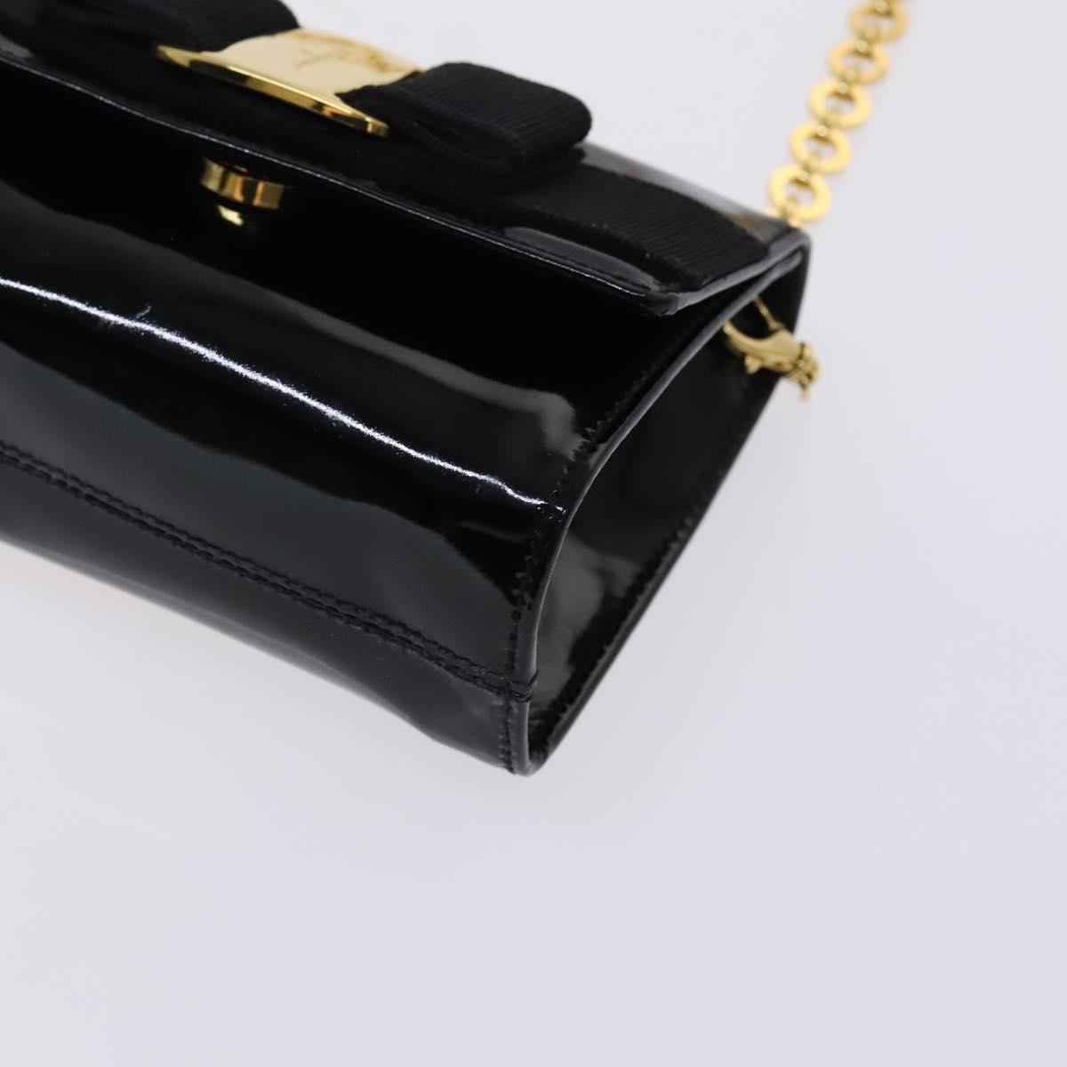 Salvatore Ferragamo Vala Chain Shoulder Bag Enamel Black Gold Auth hk2388