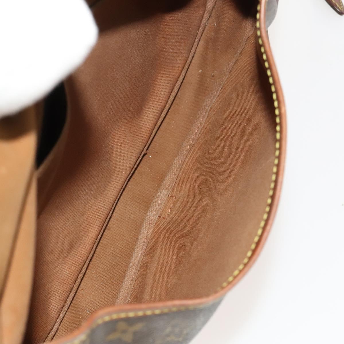 LOUIS VUITTON Monogram Saumur 30 Shoulder Bag M42256 LV Auth hk2574