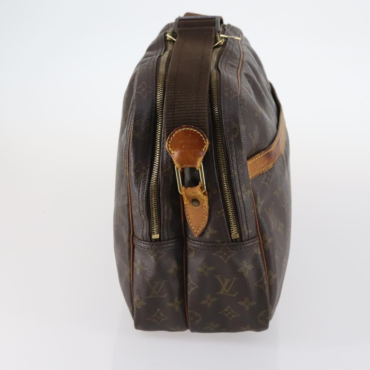 LOUIS VUITTON Monogram Reporter GM Shoulder Bag M45252 LV Auth hk3036