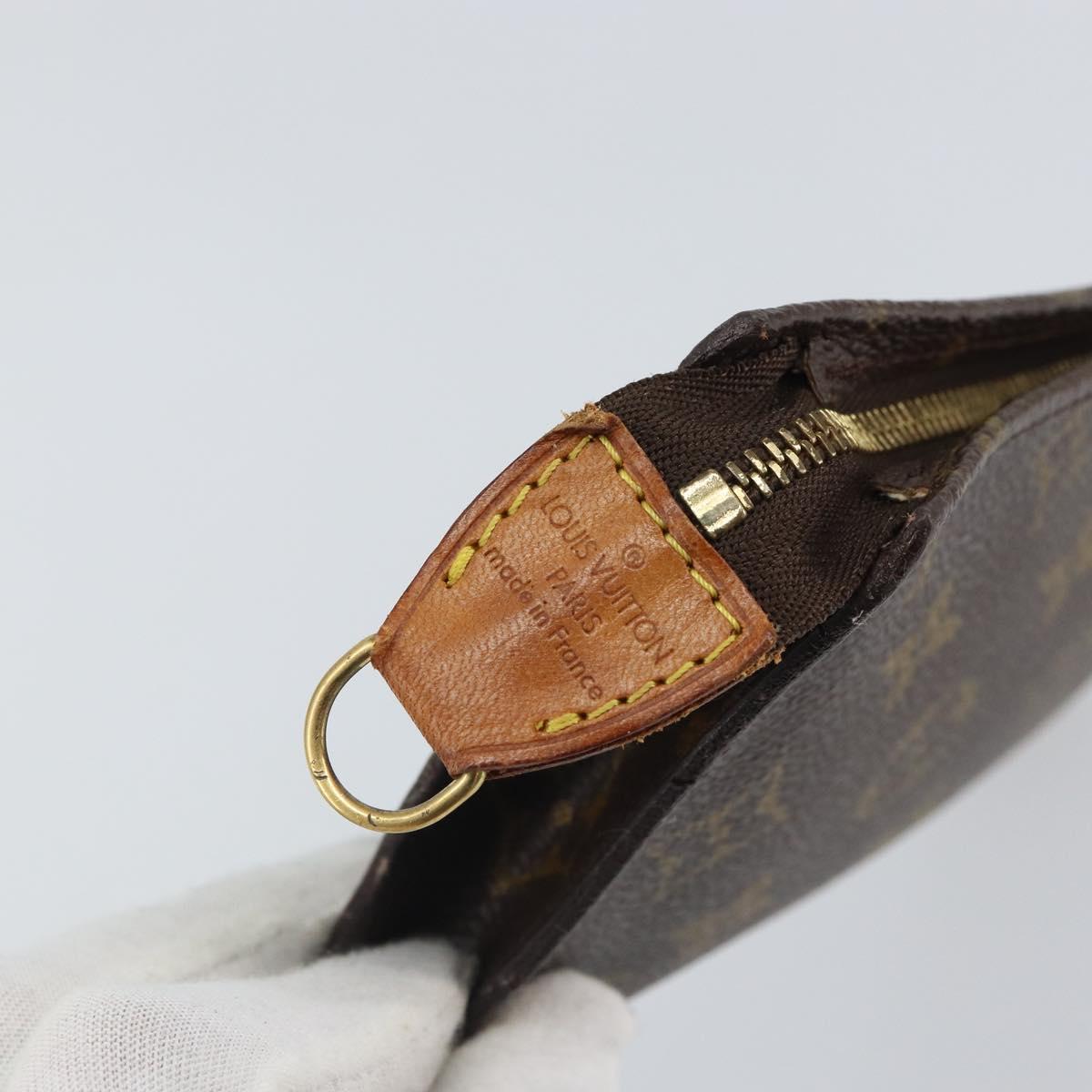 LOUIS VUITTON Monogram Bucket GM Accessory Pouch LV Auth hk3240