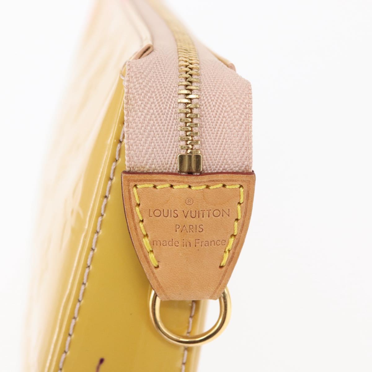 LOUIS VUITTON Vernis Pochette Accessoires Pouch Beige M90072 LV Auth hk3245