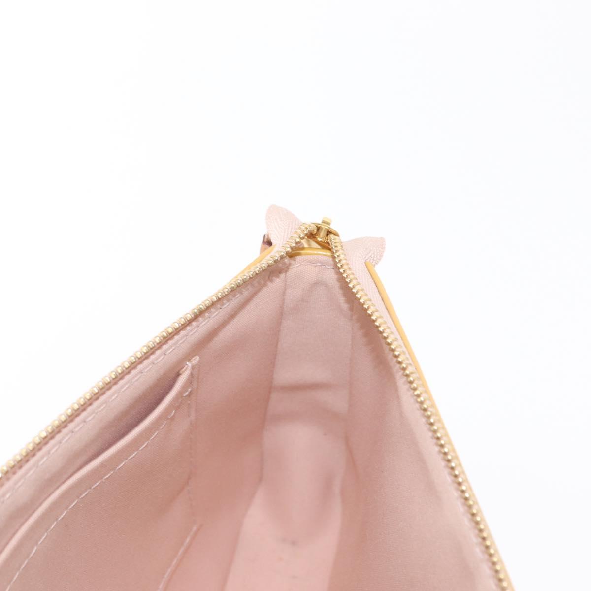 LOUIS VUITTON Vernis Pochette Accessoires Pouch Beige M90072 LV Auth hk3245