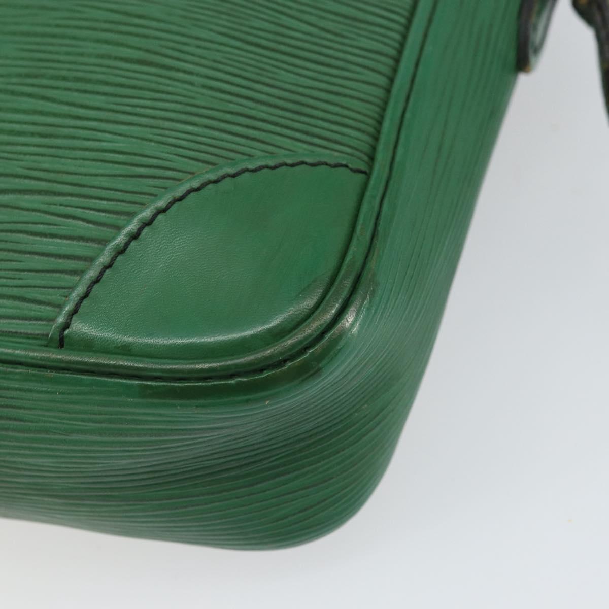 LOUIS VUITTON Epi Danube Shoulder Bag Green M45634 LV Auth hk3268