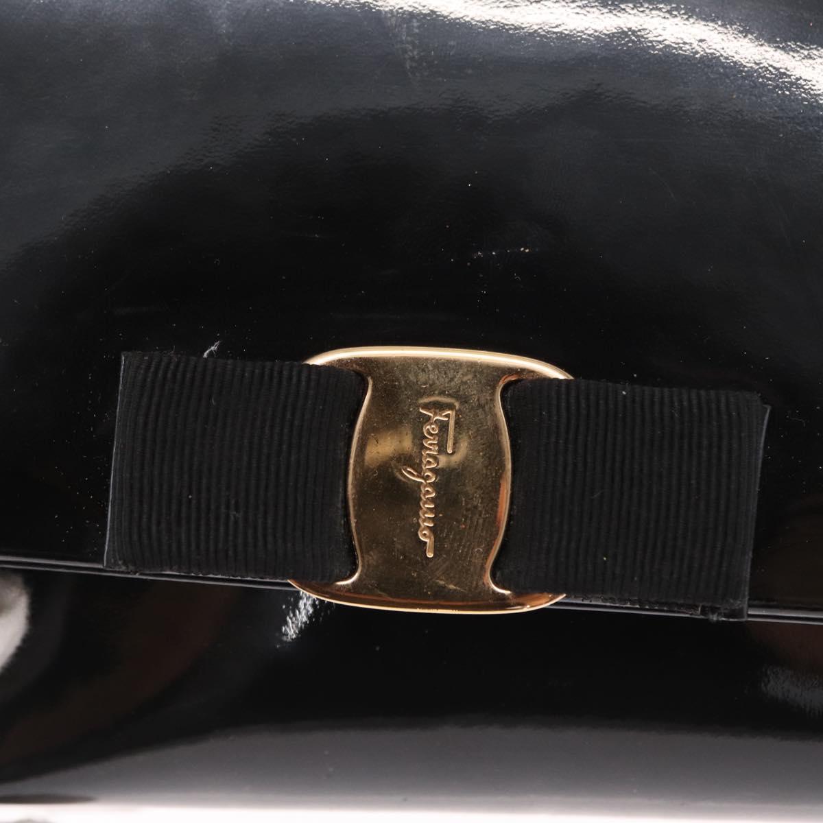 Salvatore Ferragamo Vala Chain Bag Patent leather Black Gold Auth hk3377