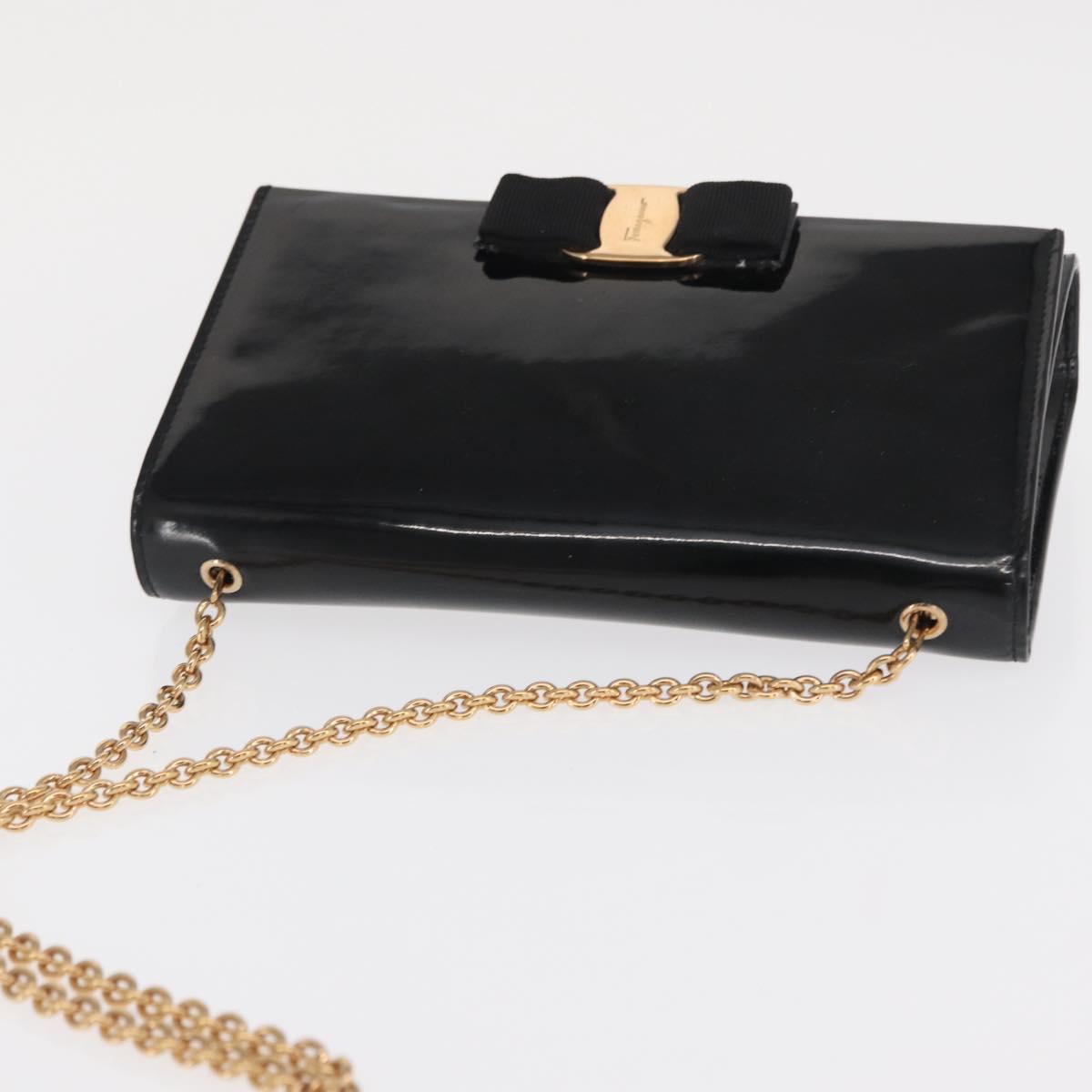 Salvatore Ferragamo Vala Chain Bag Patent leather Black Gold Auth hk3377