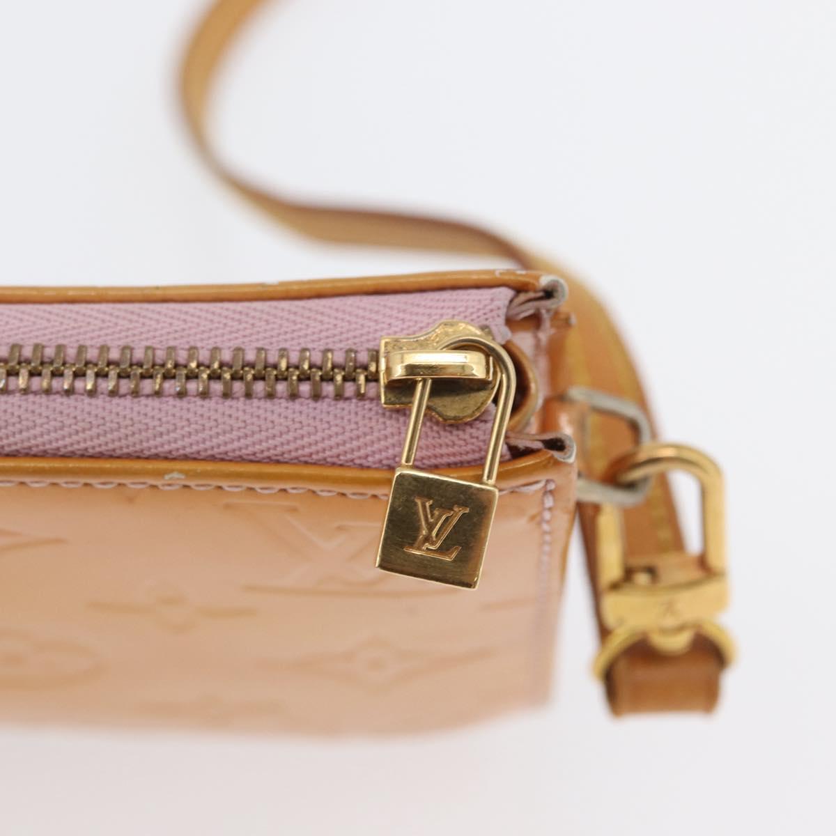 LOUIS VUITTON Vernis Lexington Pouch Marshmallow Pink M91057 LV Auth hk3459