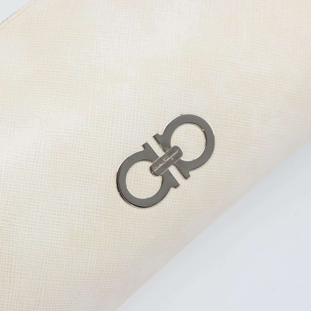 Salvatore Ferragamo Gancini Shoulder Bag Leather White Silver Auth hk3504