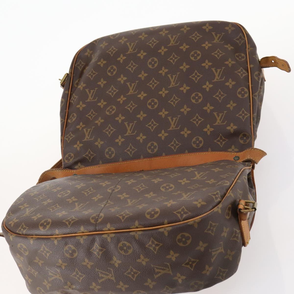 LOUIS VUITTON Monogram Saumur 35 Shoulder Bag M42254 LV Auth hk3565