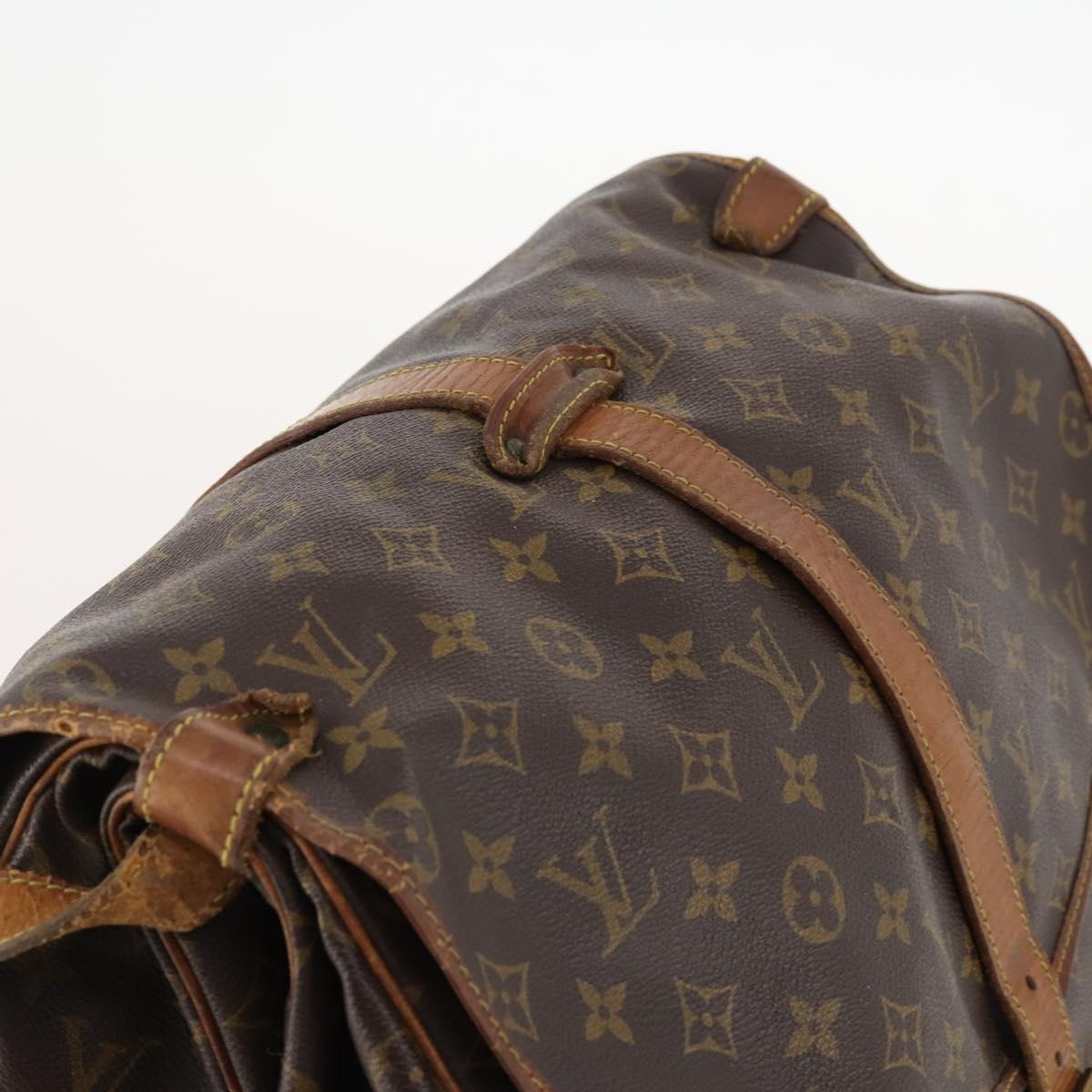LOUIS VUITTON Monogram Saumur 35 Shoulder Bag M42254 LV Auth hk3565