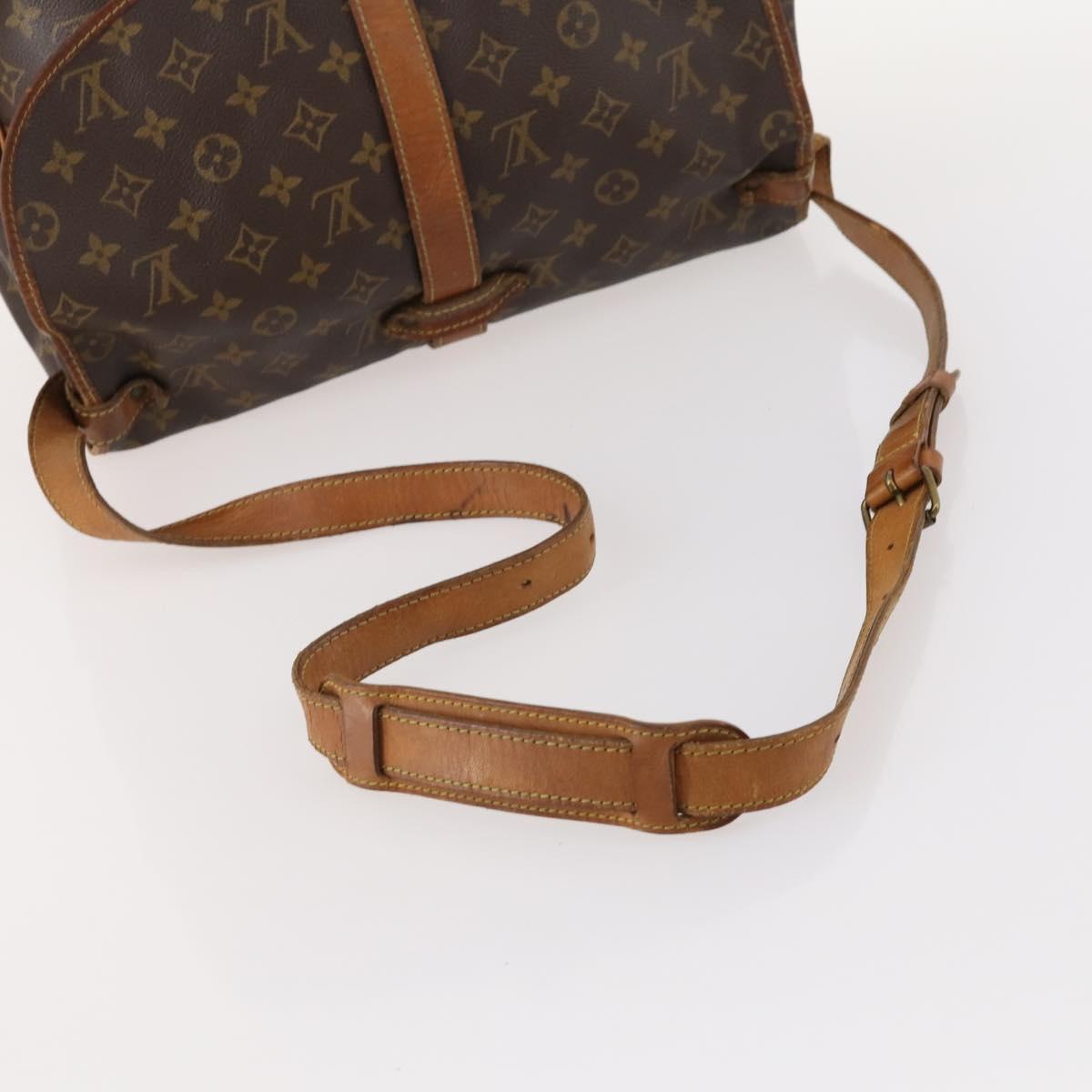 LOUIS VUITTON Monogram Saumur 35 Shoulder Bag M42254 LV Auth hk3565