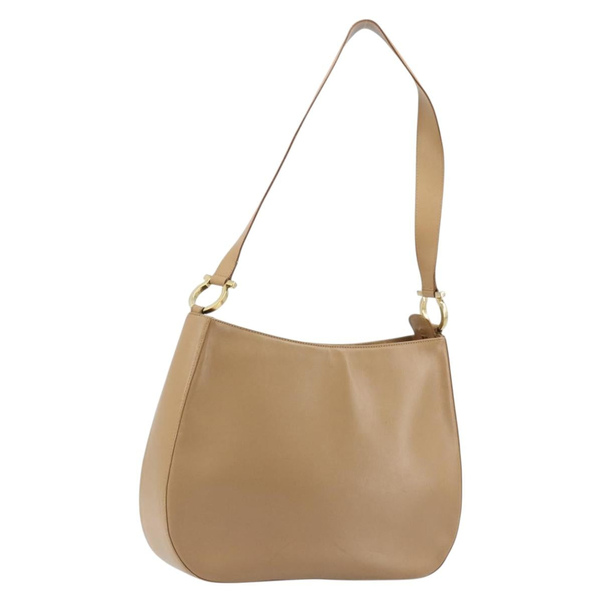 Salvatore Ferragamo Gancini Shoulder Bag Leather Beige Gold Auth hk3706