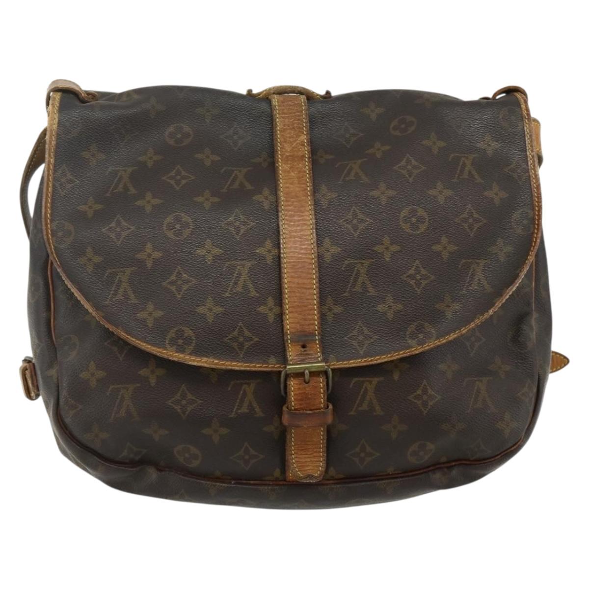LOUIS VUITTON Monogram Saumur 35 Shoulder Bag M42254 LV Auth hk3754