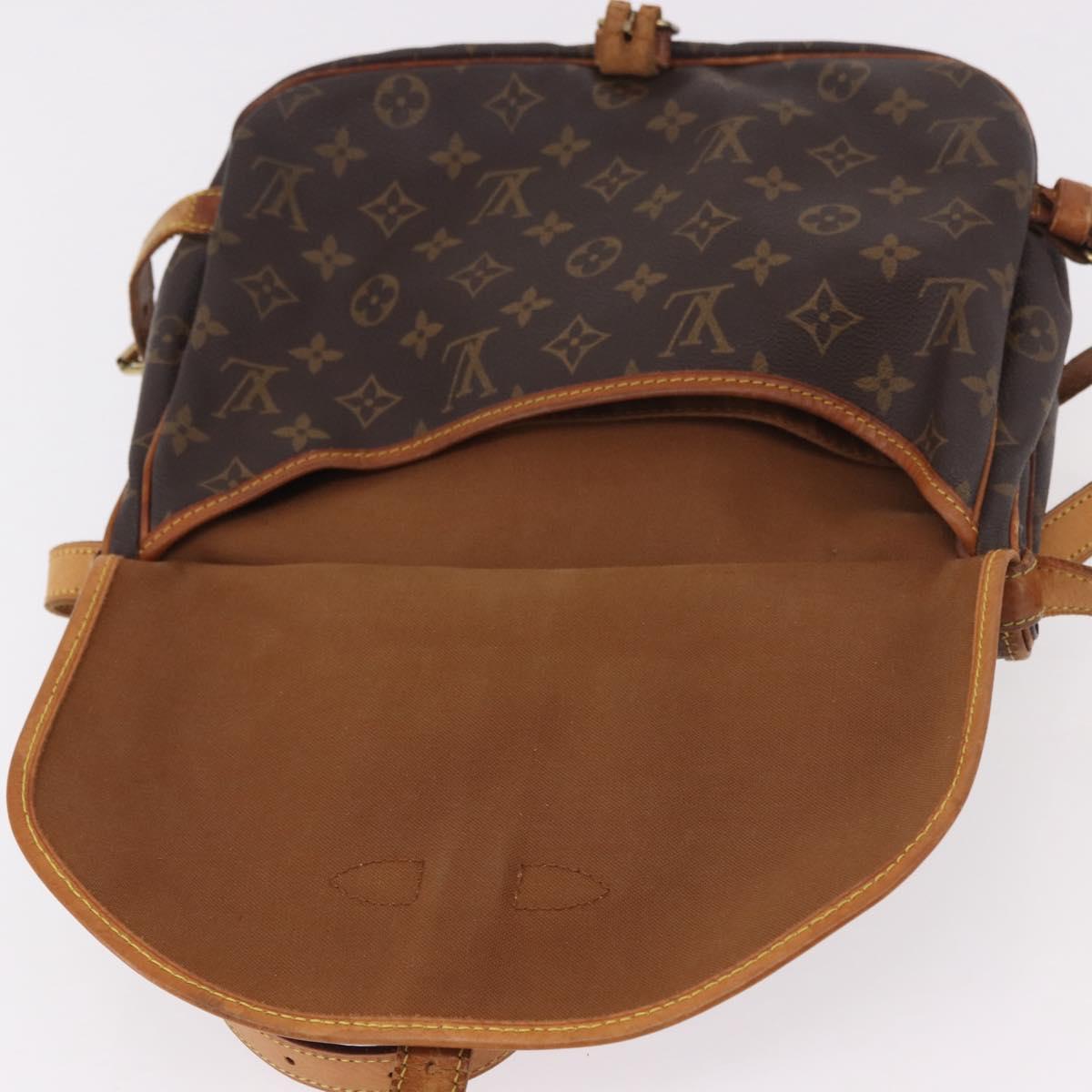 LOUIS VUITTON Monogram Saumur 30 Shoulder Bag M42256 LV Auth hk3873