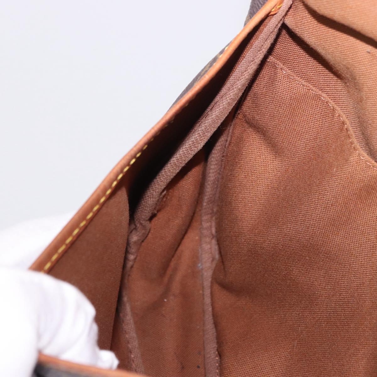LOUIS VUITTON Monogram Saumur 30 Shoulder Bag M42256 LV Auth hk3873