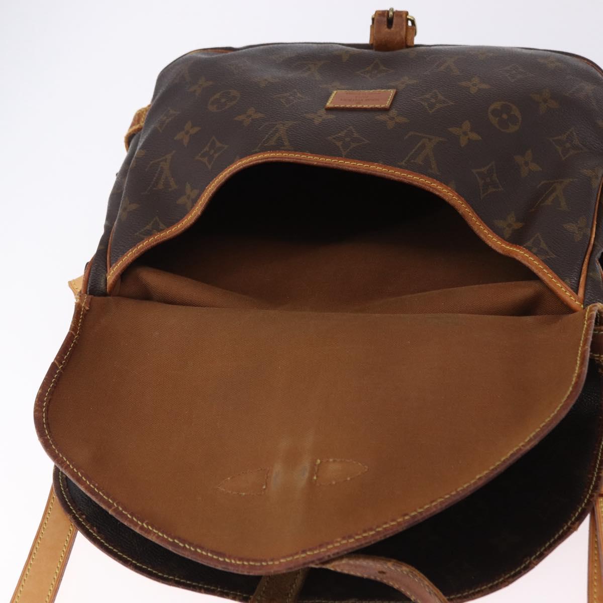 LOUIS VUITTON Monogram Saumur 30 Shoulder Bag M42256 LV Auth hk3976