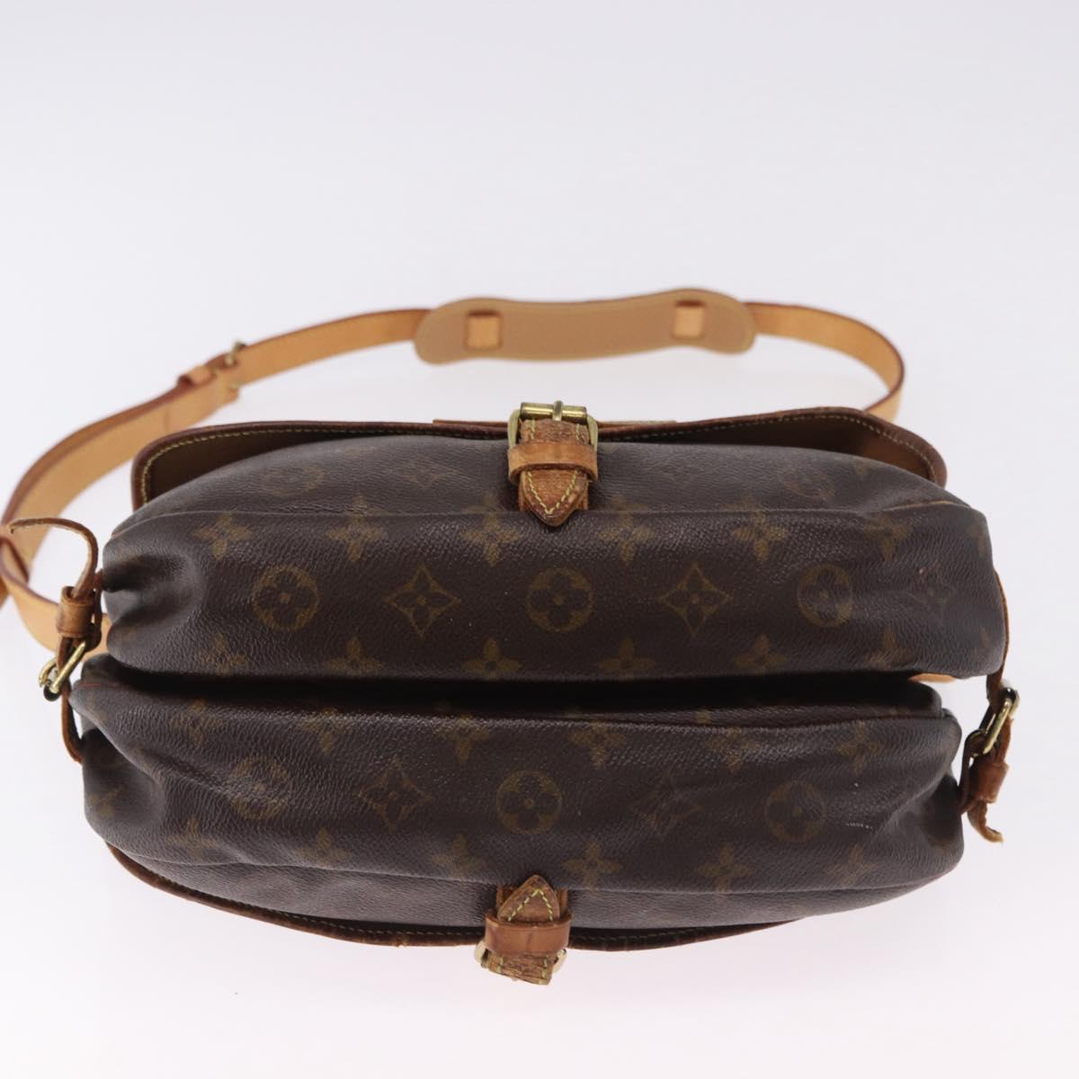 LOUIS VUITTON Monogram Saumur 30 Shoulder Bag M42256 LV Auth hk3976