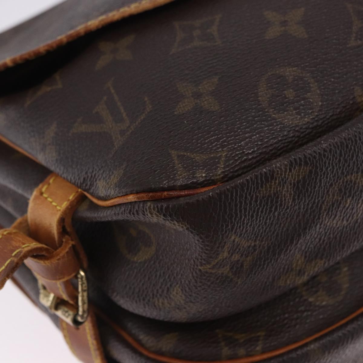 LOUIS VUITTON Monogram Saumur 30 Shoulder Bag M42256 LV Auth hk4112