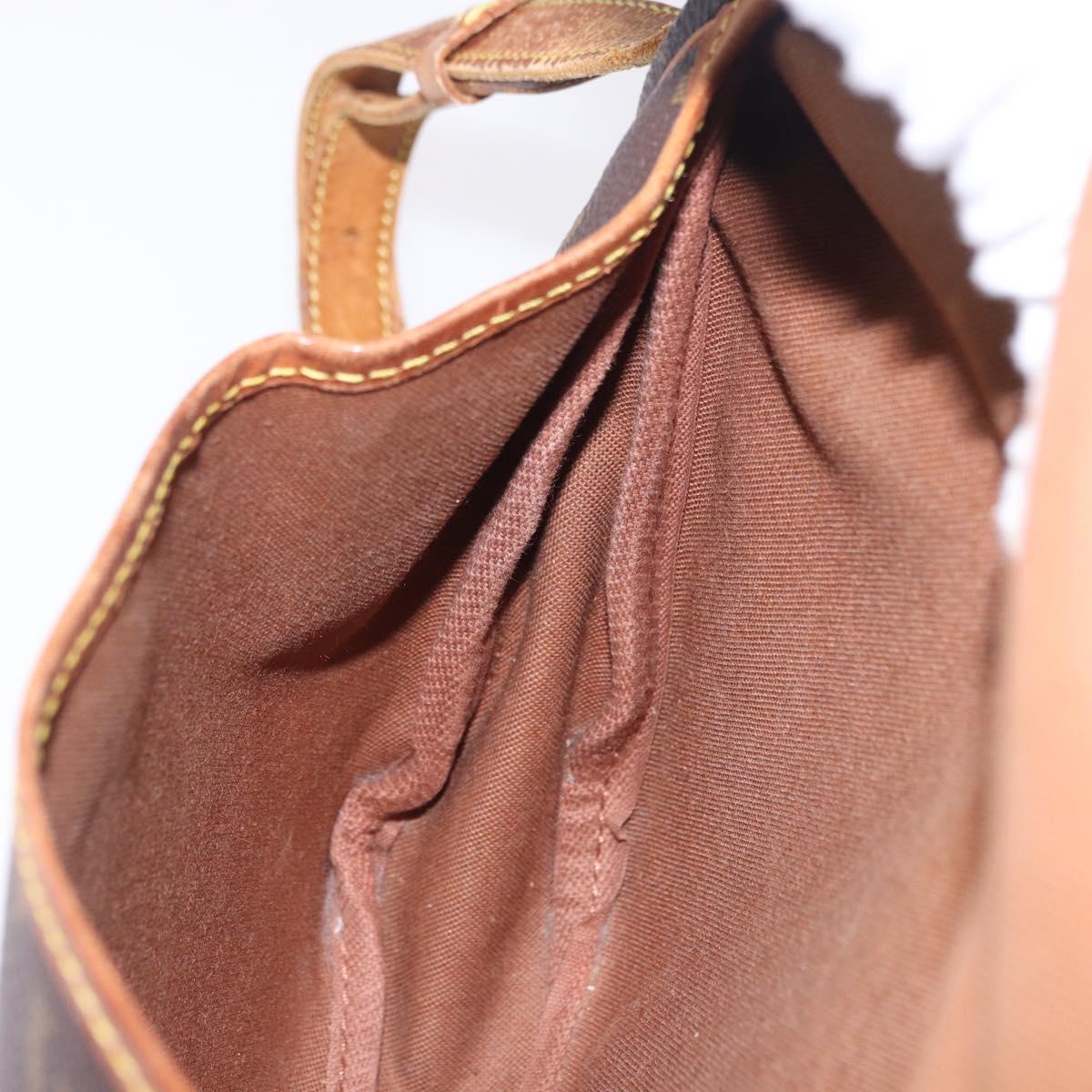 LOUIS VUITTON Monogram Saumur 30 Shoulder Bag M42256 LV Auth hk4112
