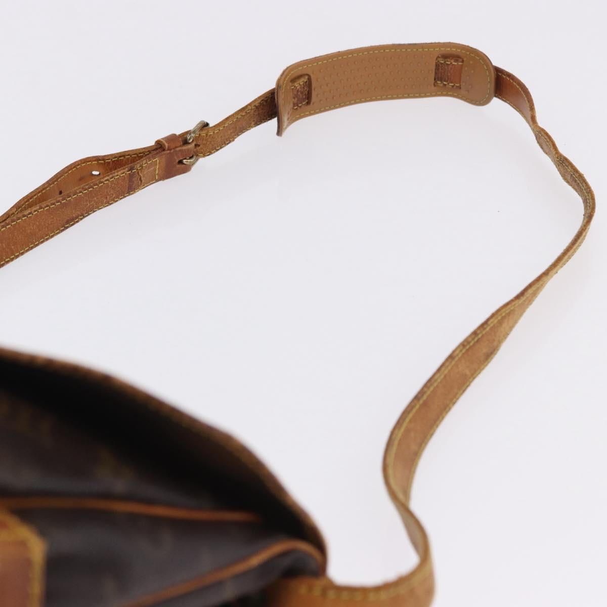 LOUIS VUITTON Monogram Saumur 30 Shoulder Bag M42256 LV Auth hk4112