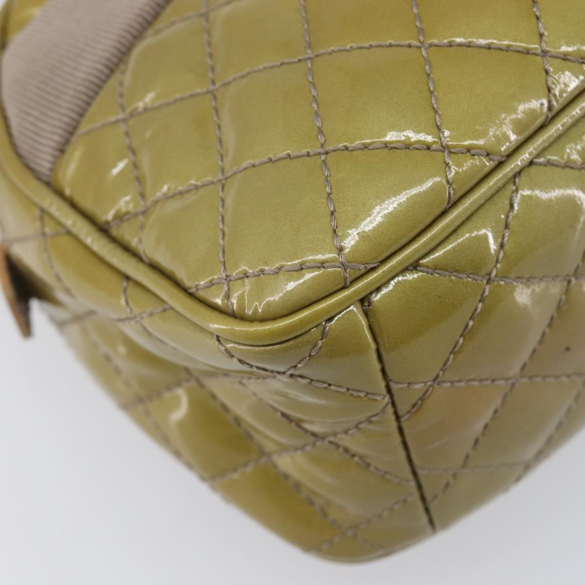Salvatore Ferragamo Vala Shoulder Bag Patent leather Green Silver Auth hk4146
