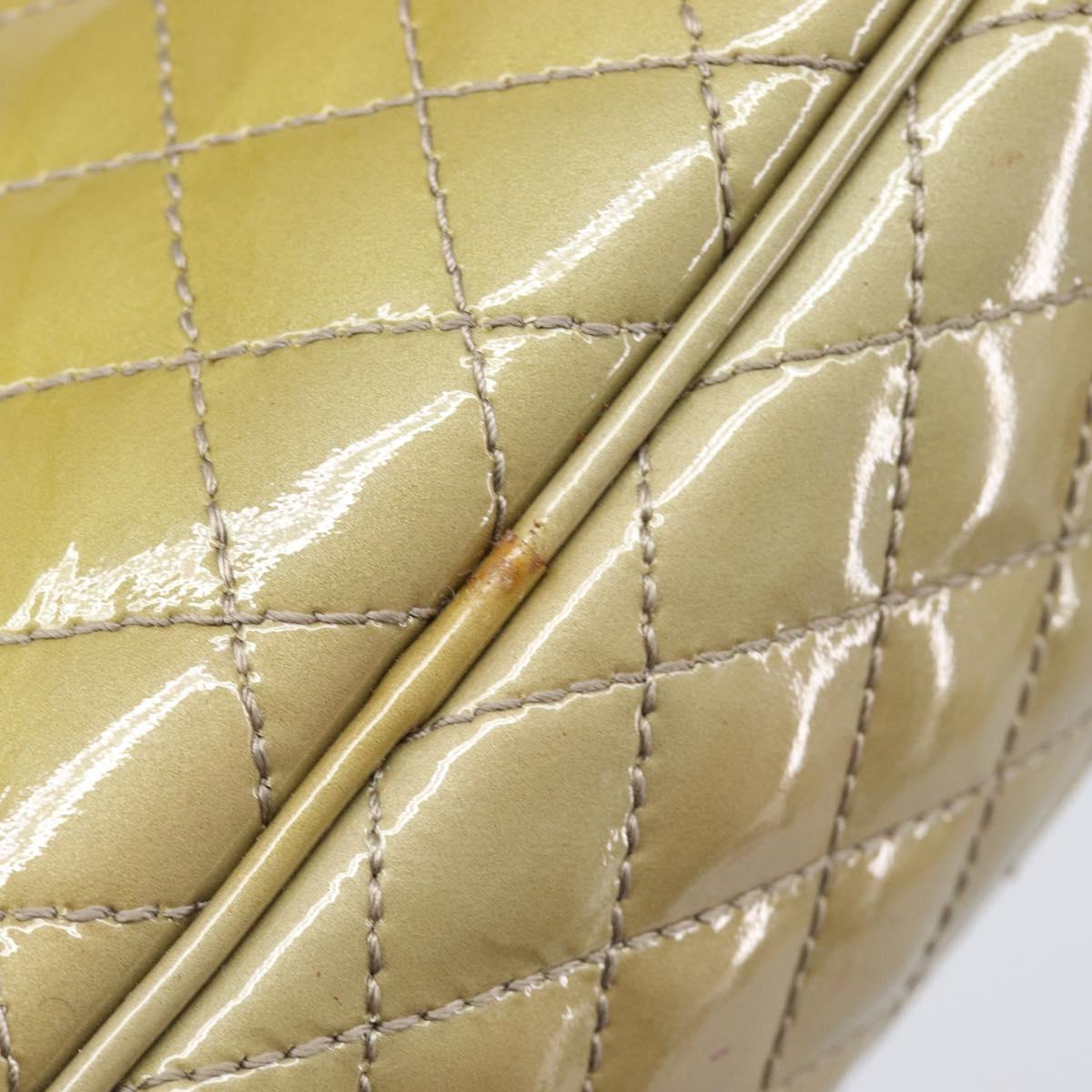Salvatore Ferragamo Vala Shoulder Bag Patent leather Green Silver Auth hk4146