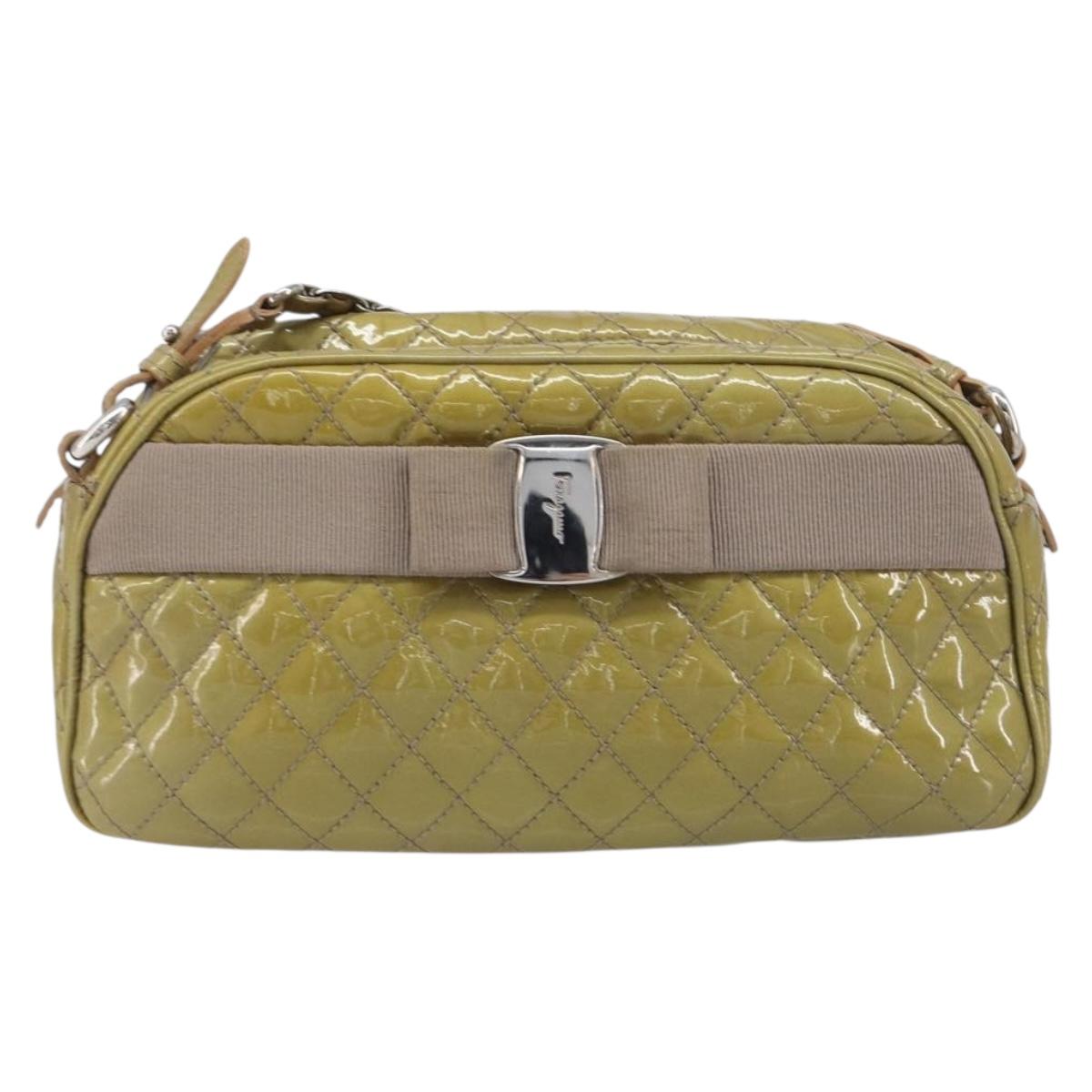 Salvatore Ferragamo Vala Shoulder Bag Patent leather Green Silver Auth hk4146