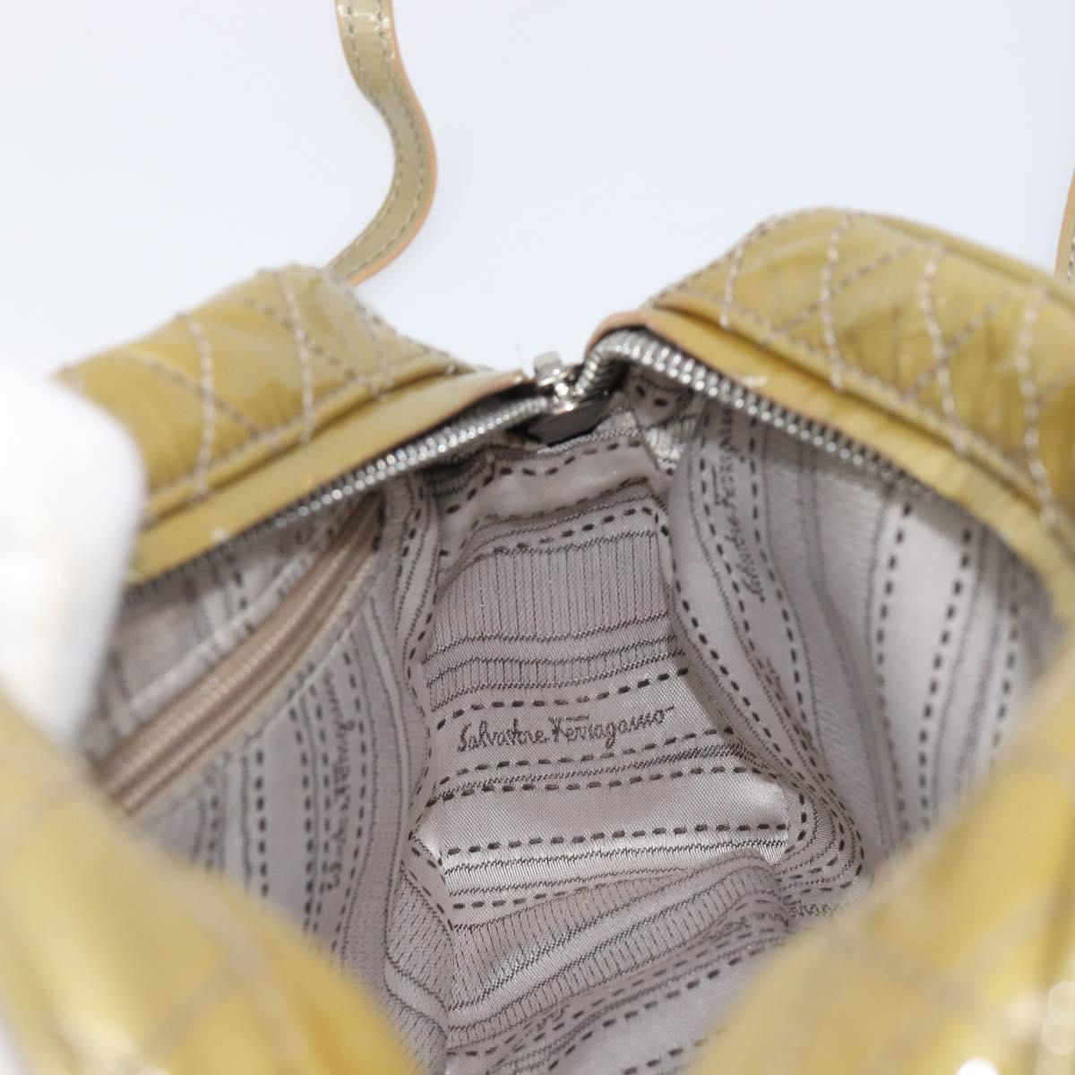 Salvatore Ferragamo Vala Shoulder Bag Patent leather Green Silver Auth hk4146
