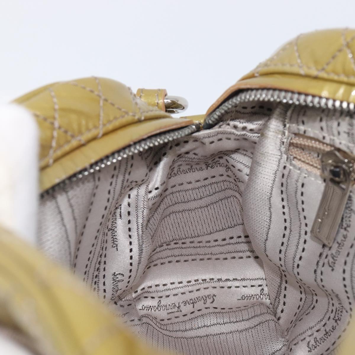Salvatore Ferragamo Vala Shoulder Bag Patent leather Green Silver Auth hk4146