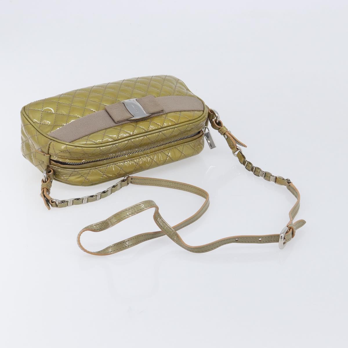 Salvatore Ferragamo Vala Shoulder Bag Patent leather Green Silver Auth hk4146