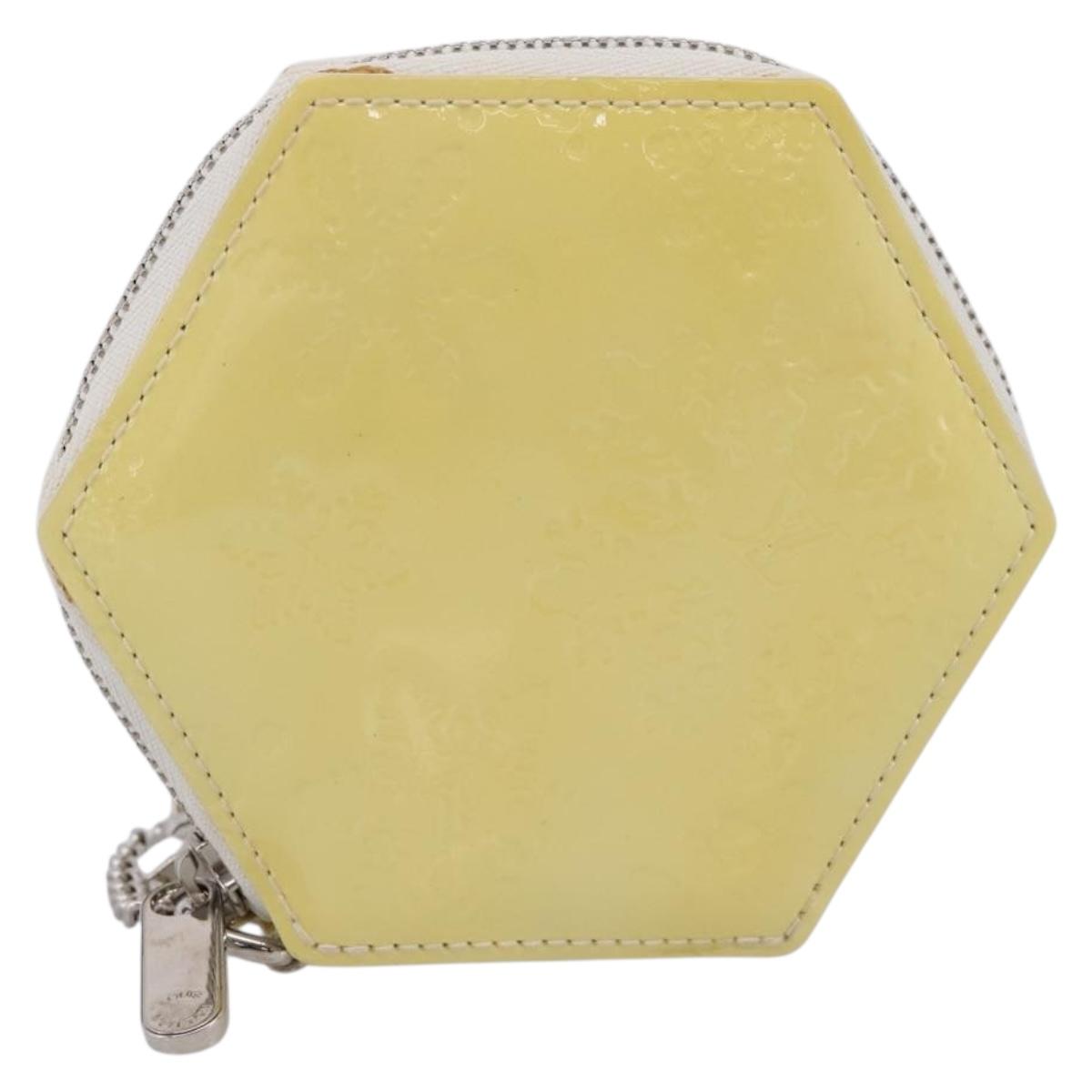LOUIS VUITTON Vernis Porte Monnaie Flocon Purse Perle M58216 LV Auth hk4162A