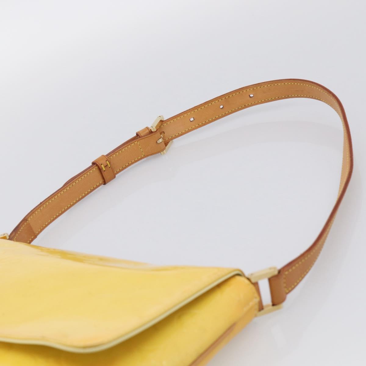 LOUIS VUITTON Vernis Thompson Street Bag Lime Yellow M91071 LV Auth hk4251