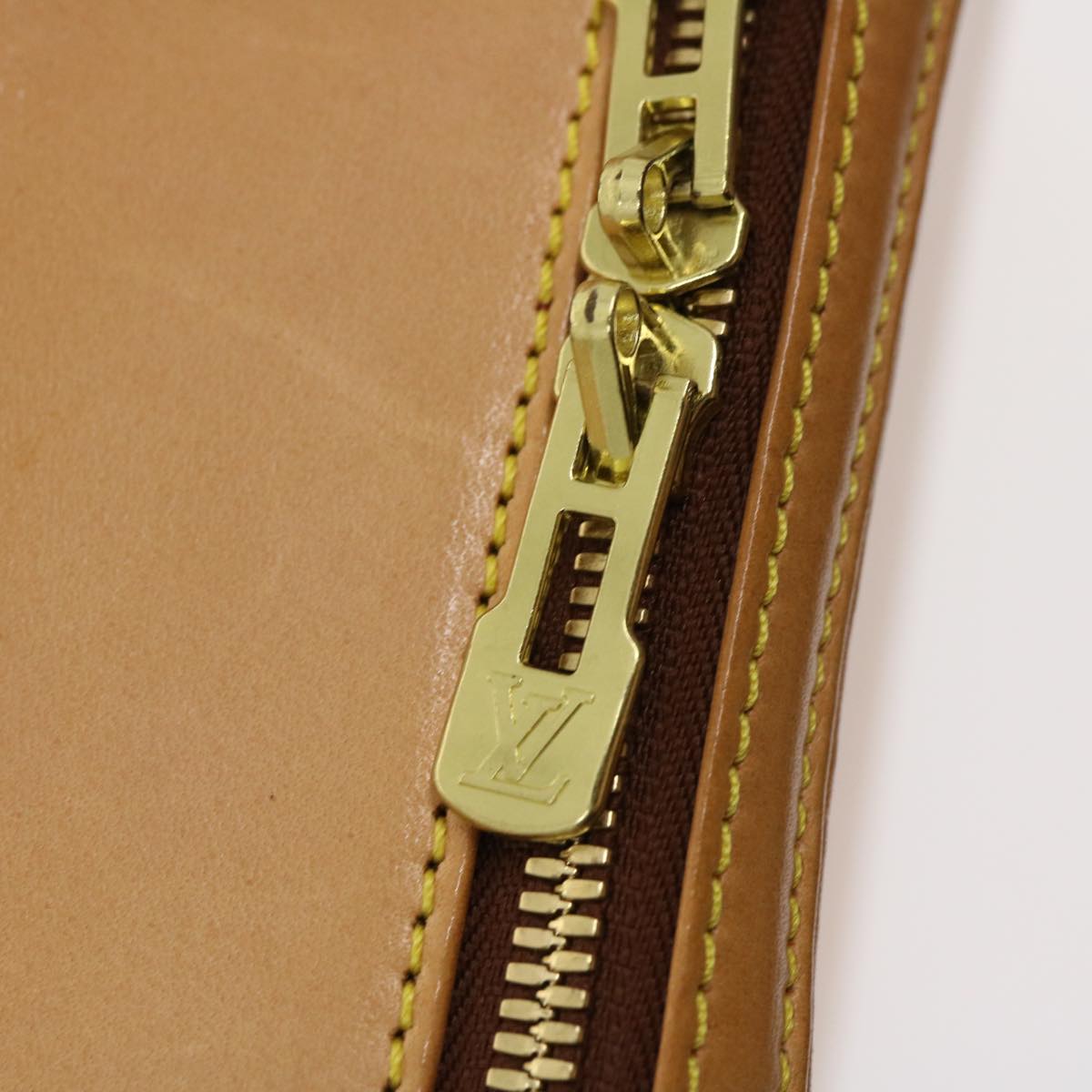 LOUIS VUITTON Nomad Leather Reporter PM Shoulder Bag SPO Beige LV Auth ai626SAV