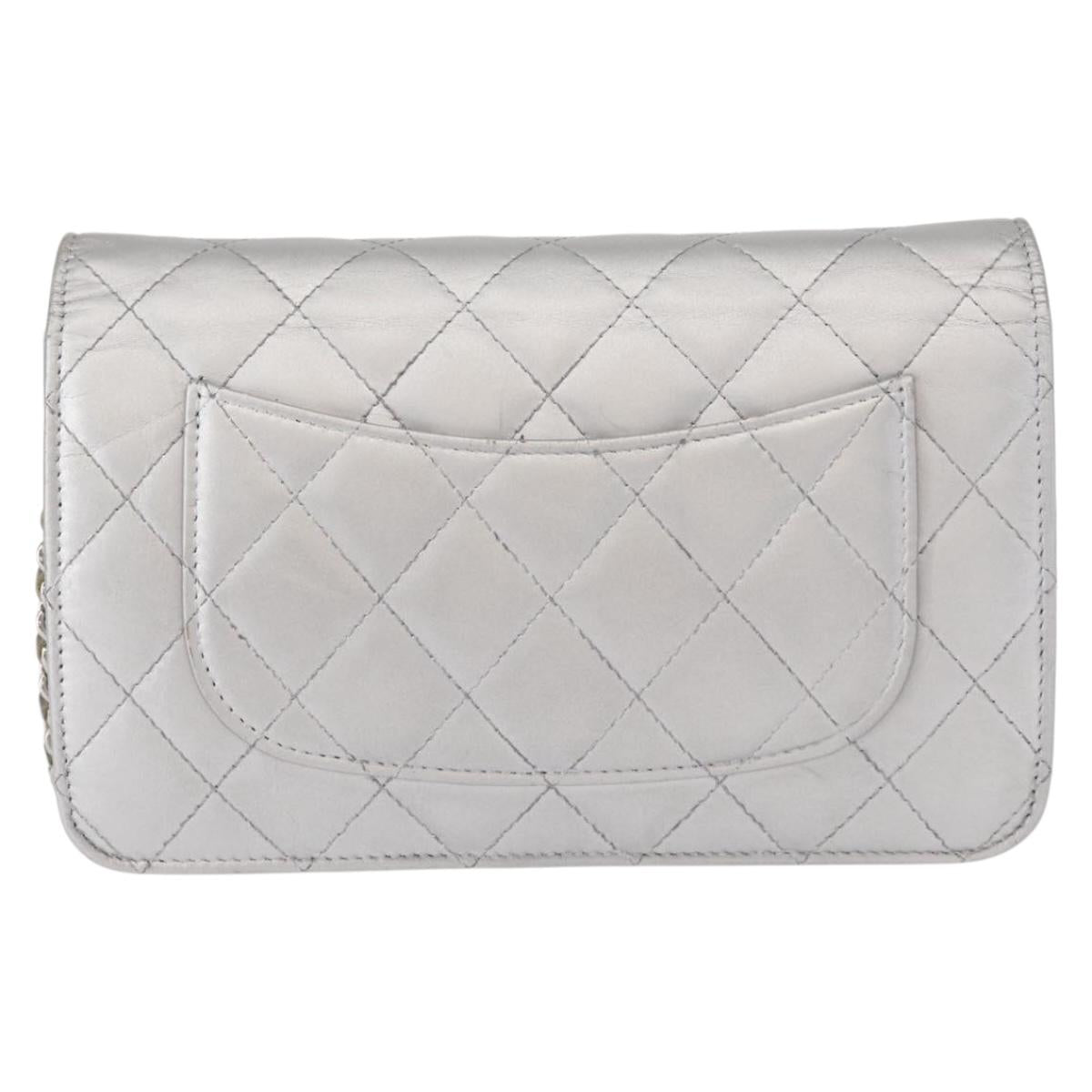 CHANEL Matelasse Chain Wallet Leather Silver CC Auth ka015
