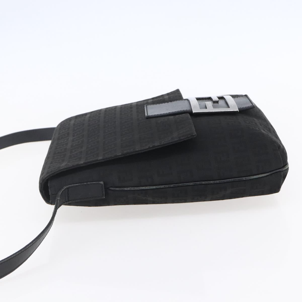 FENDI Zucchino Canvas Shoulder Bag Black Silver Auth ka081