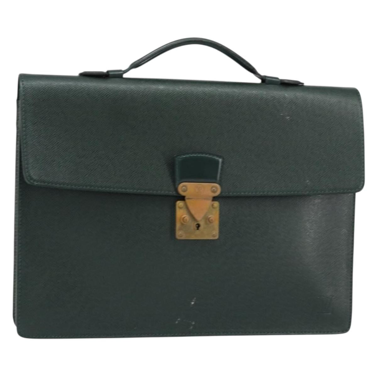 LOUIS VUITTON Taiga Serviette Kourad Business Bag Epicea T16786 LV Auth ka085