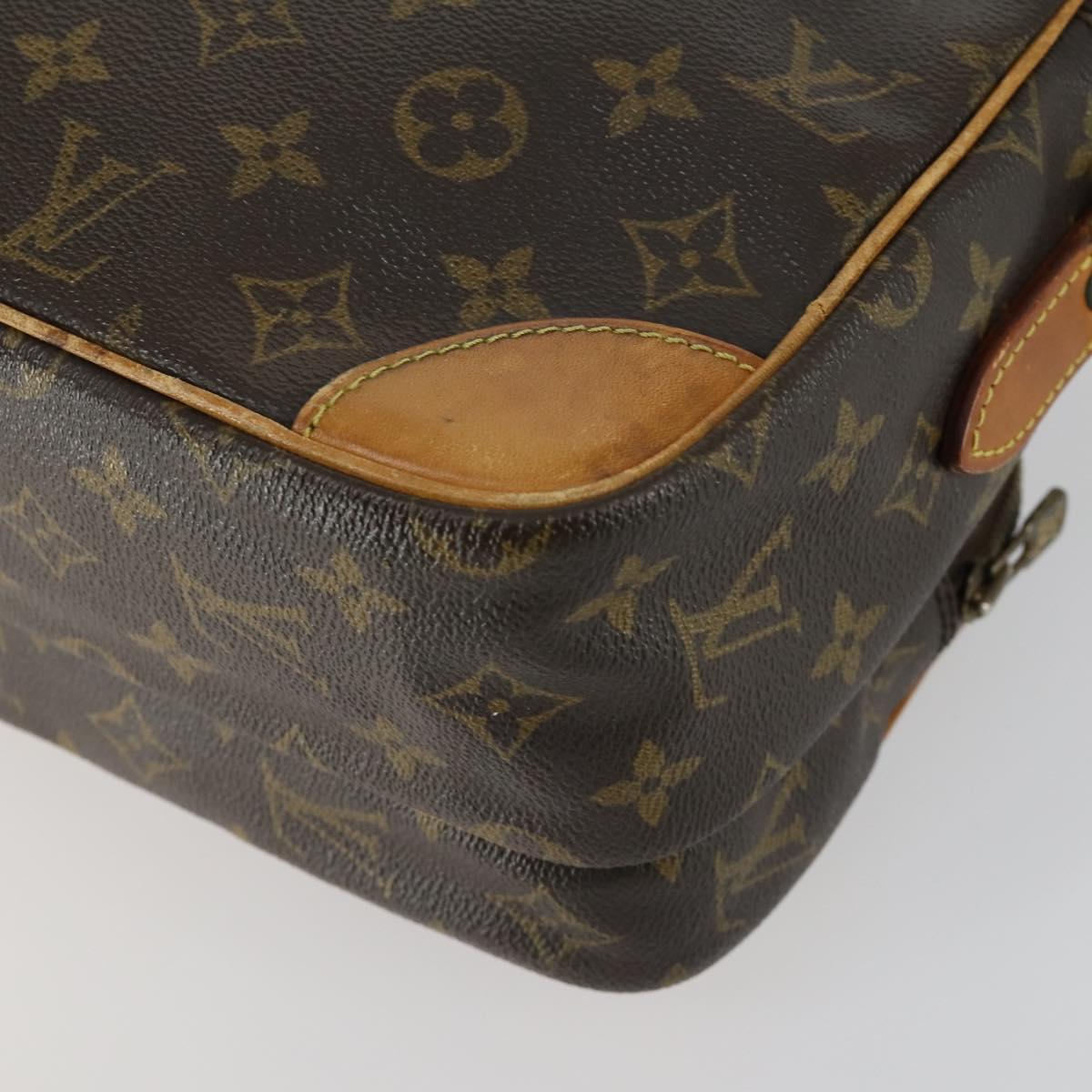 LOUIS VUITTON Monogram Nile Shoulder Bag M45244 LV Auth ka1060