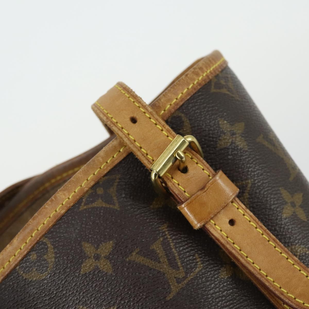 LOUIS VUITTON Monogram Bucket GM Shoulder Bag M42236 LV Auth ka1120