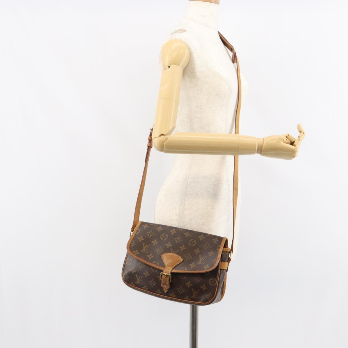 LOUIS VUITTON Monogram Sologne Shoulder Bag M42250 LV Auth ka1196