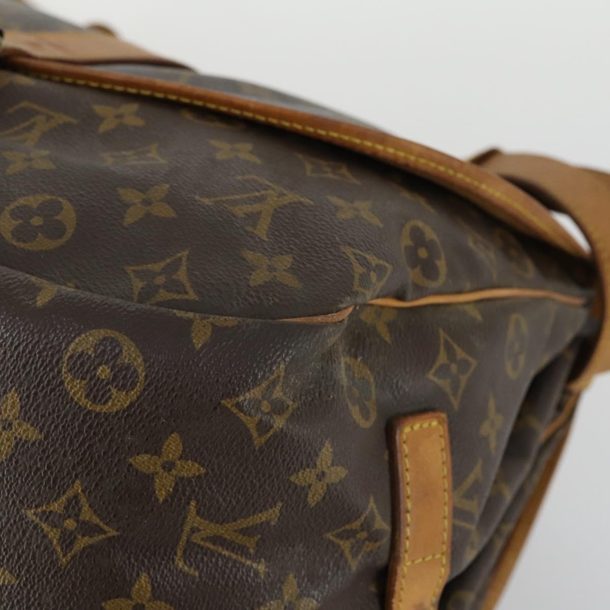 LOUIS VUITTON Monogram Saumur 35 Shoulder Bag M42254 LV Auth ka1233
