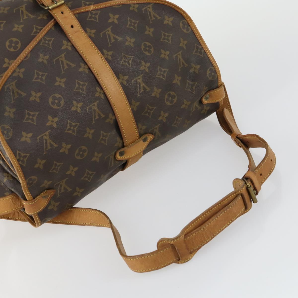 LOUIS VUITTON Monogram Saumur 35 Shoulder Bag M42254 LV Auth ka1233