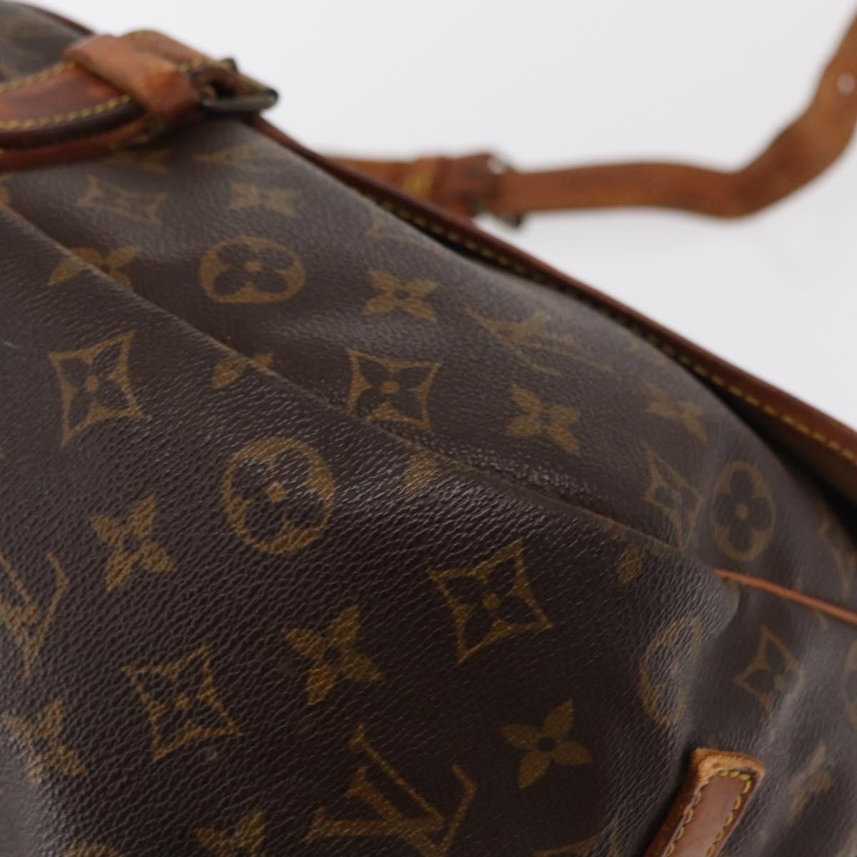 LOUIS VUITTON Monogram Saumur 35 Shoulder Bag M42254 LV Auth ka1244