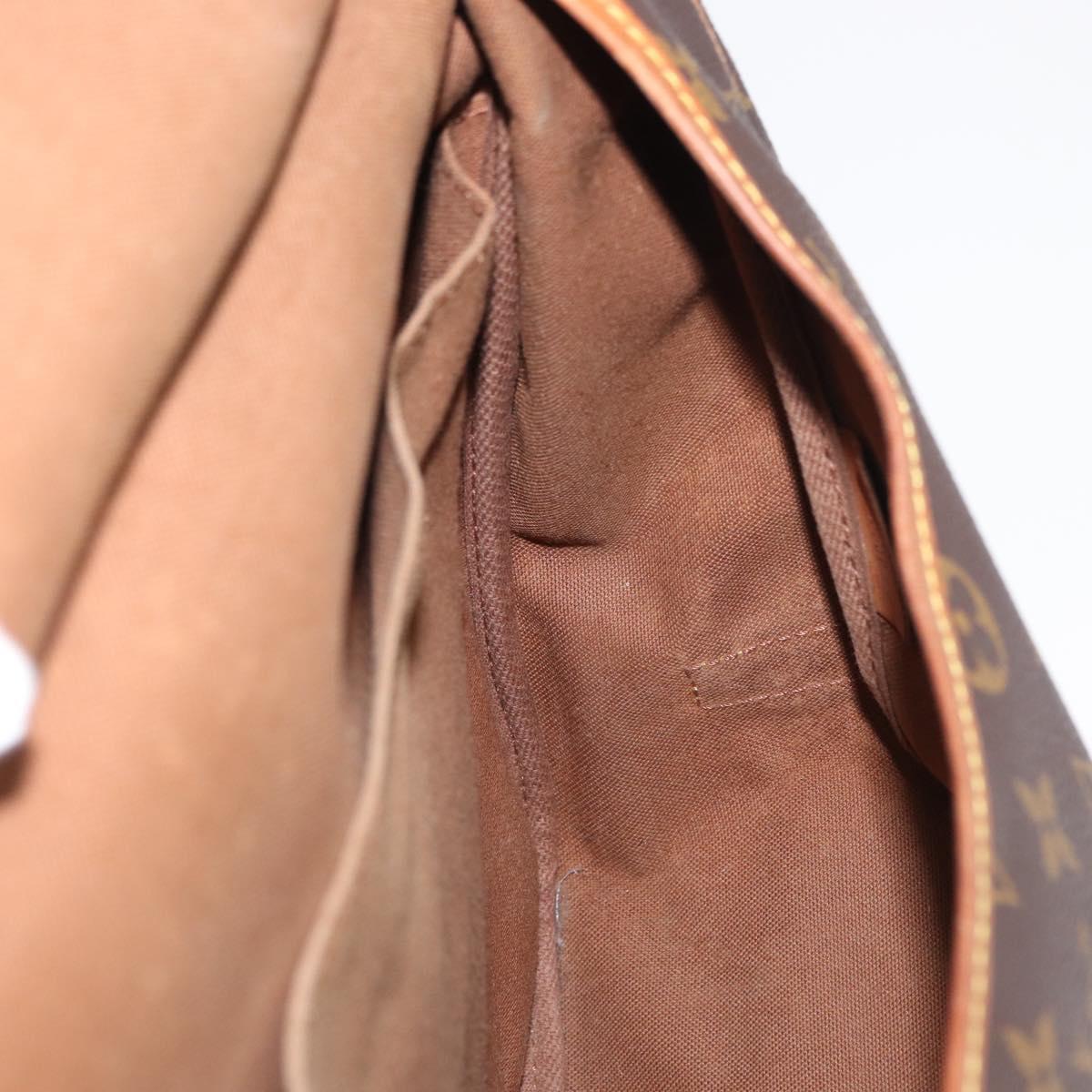LOUIS VUITTON Monogram Saumur 35 Shoulder Bag M42254 LV Auth ka1244