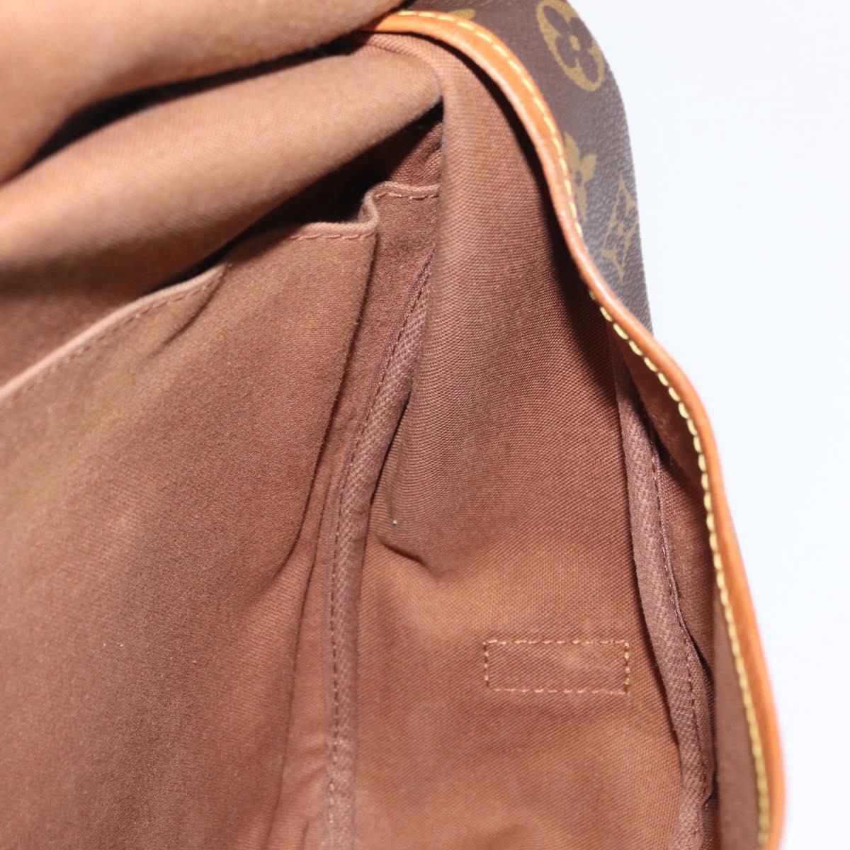 LOUIS VUITTON Monogram Saumur 35 Shoulder Bag M42254 LV Auth ka1244