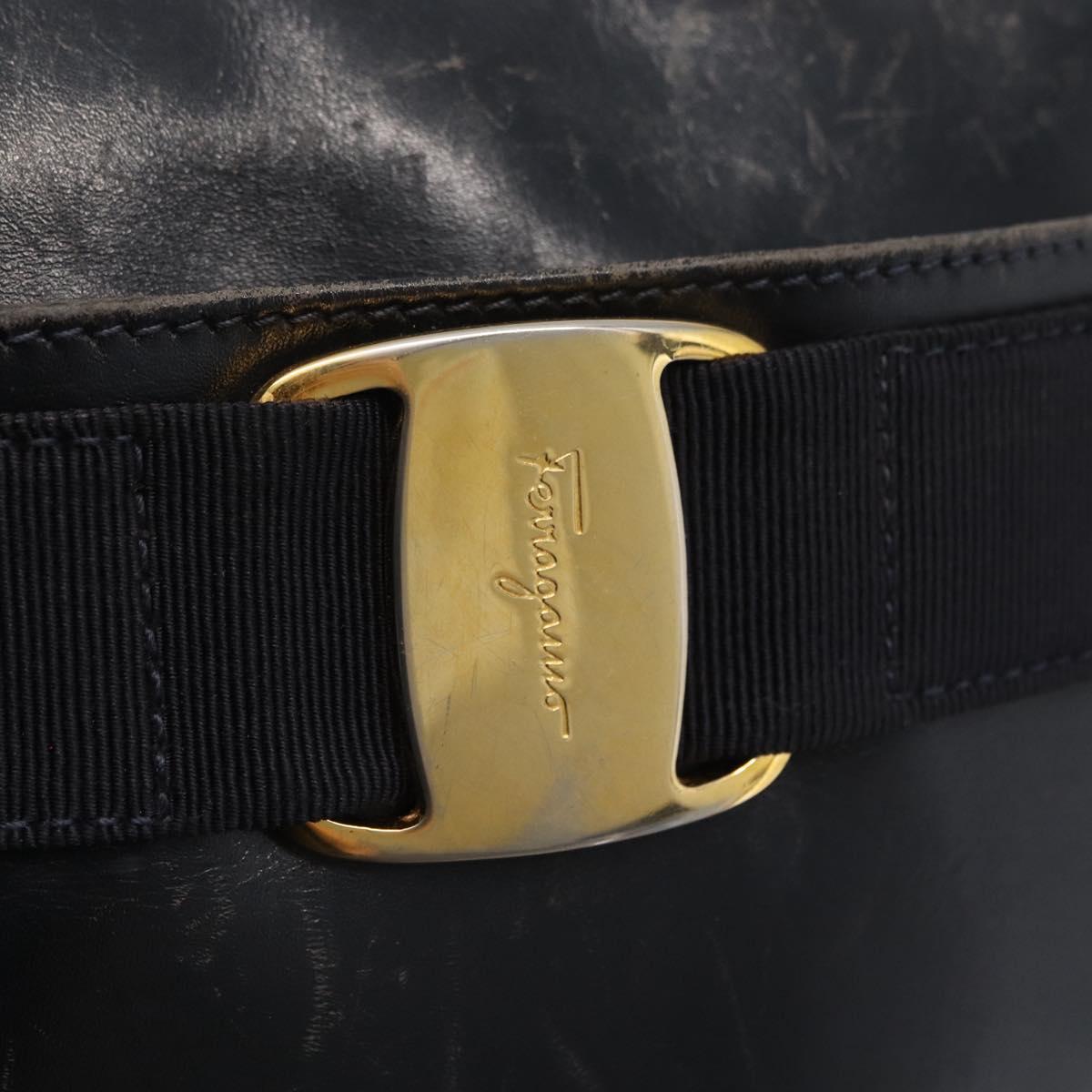 Salvatore Ferragamo Shoulder Bag Leather Navy Gold Auth ka1249