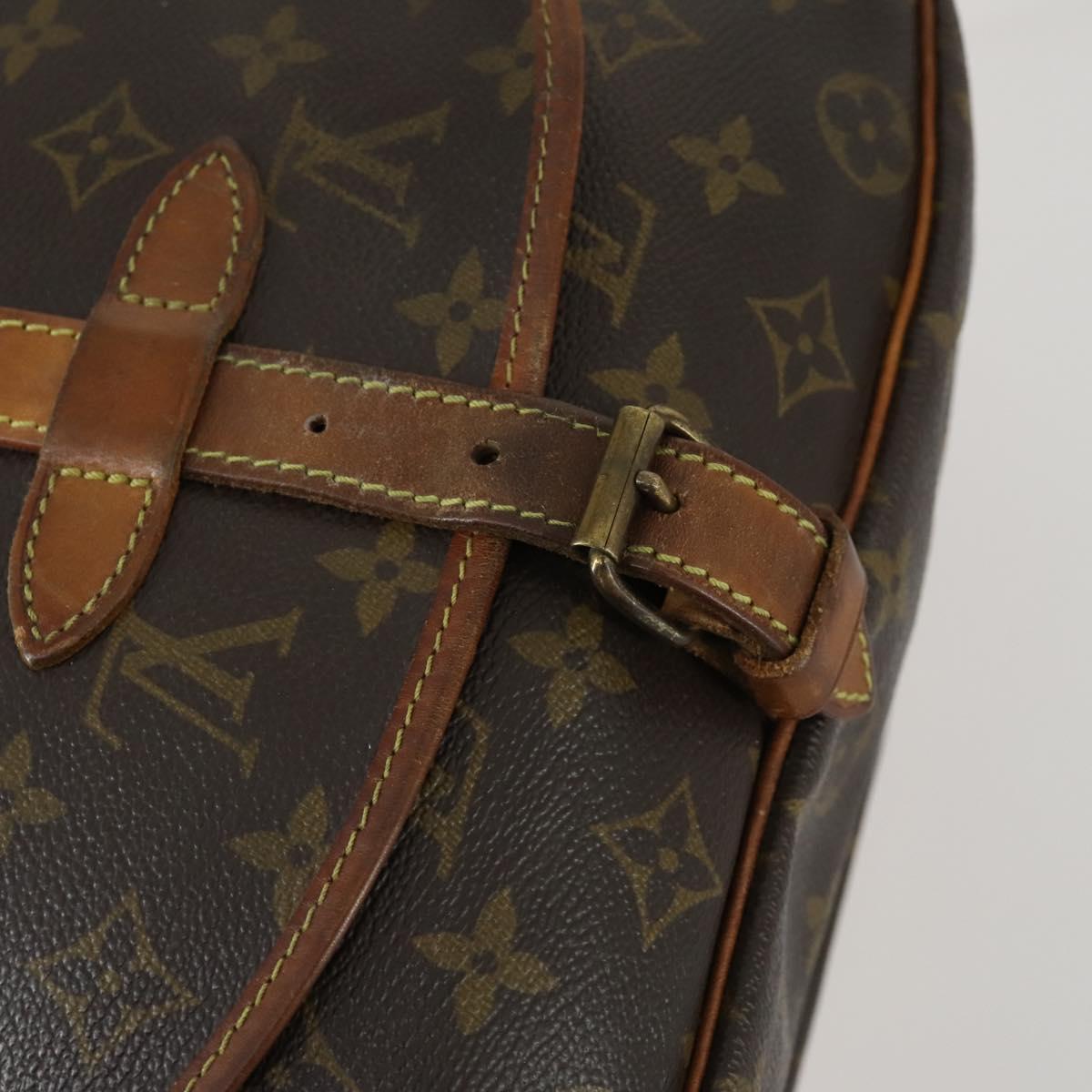 LOUIS VUITTON Monogram Saumur 30 Shoulder Bag M42256 LV Auth ka1287