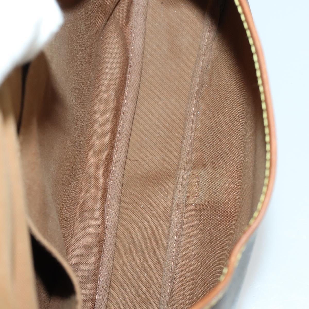 LOUIS VUITTON Monogram Saumur 30 Shoulder Bag M42256 LV Auth ka1287