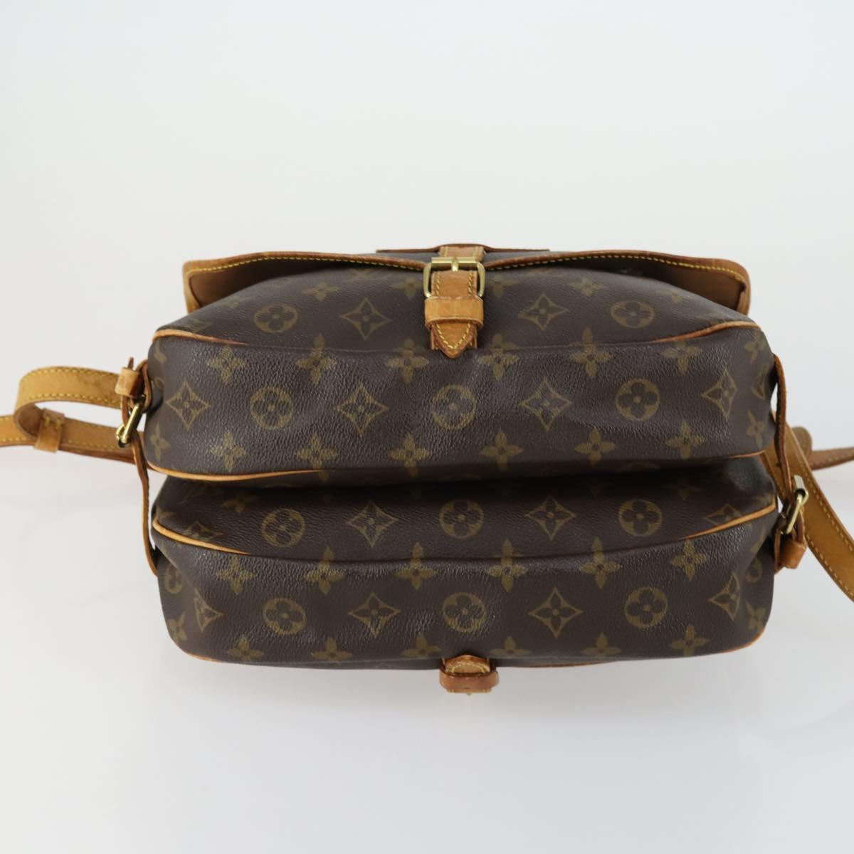 LOUIS VUITTON Monogram Saumur 30 Shoulder Bag M42256 LV Auth ka1312