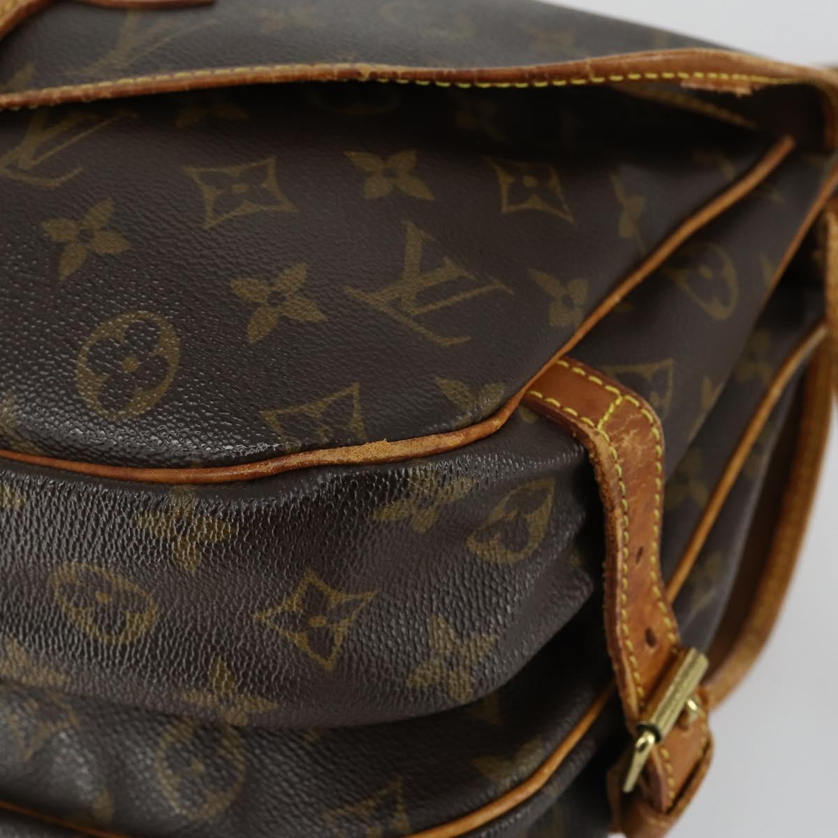 LOUIS VUITTON Monogram Saumur 30 Shoulder Bag M42256 LV Auth ka1312