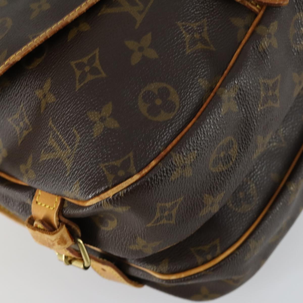 LOUIS VUITTON Monogram Saumur 30 Shoulder Bag M42256 LV Auth ka1312