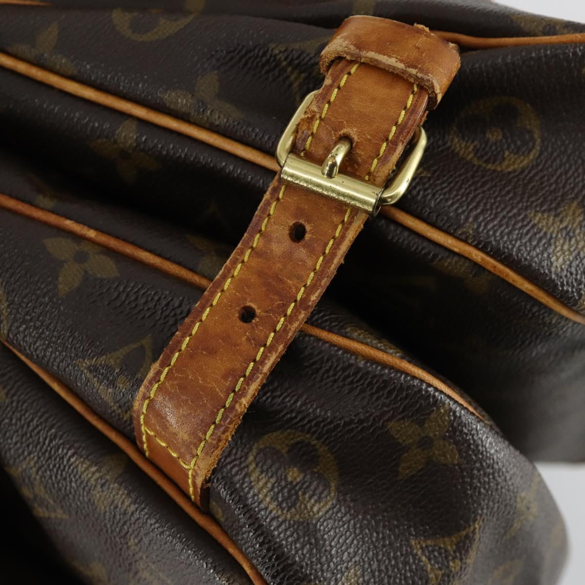 LOUIS VUITTON Monogram Saumur 30 Shoulder Bag M42256 LV Auth ka1312